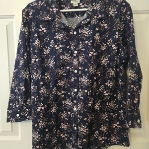 L.L. Bean Women's Floral Navy Top 100% Cotton Size XL